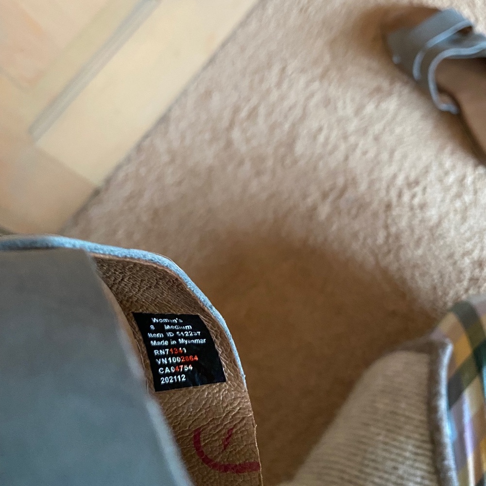 L.L.Bean Lakewashed Slides‎ NWOT - Picture 5 of 6